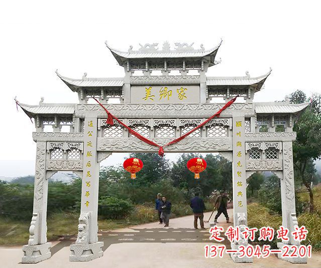 黄冈牌坊雕塑珍贵的传统文化