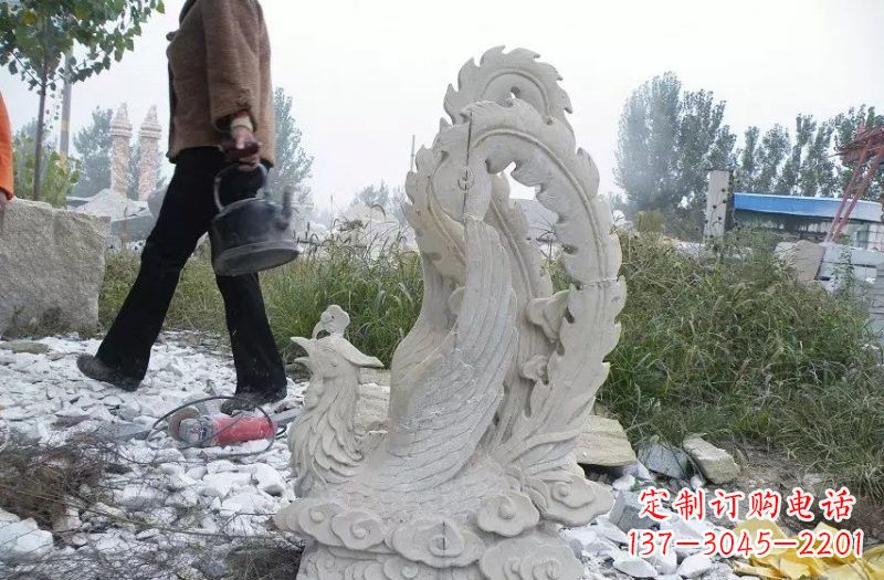 黄冈凤凰雕塑传承瑰丽的古老文化