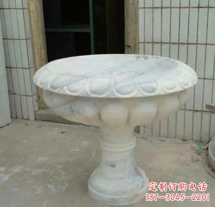 黄冈大理石花盆雕塑精美绝伦，艺术风采