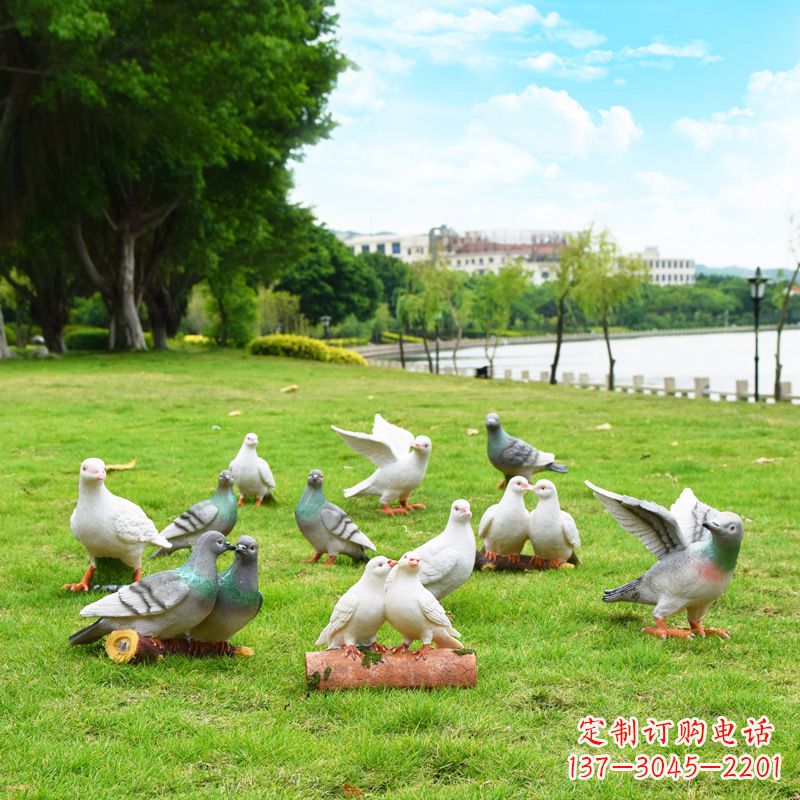 黄冈大学雕塑手举和平鸽