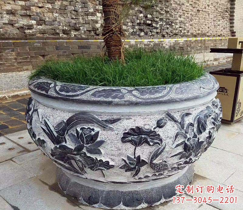 黄冈道路景观花盆石雕