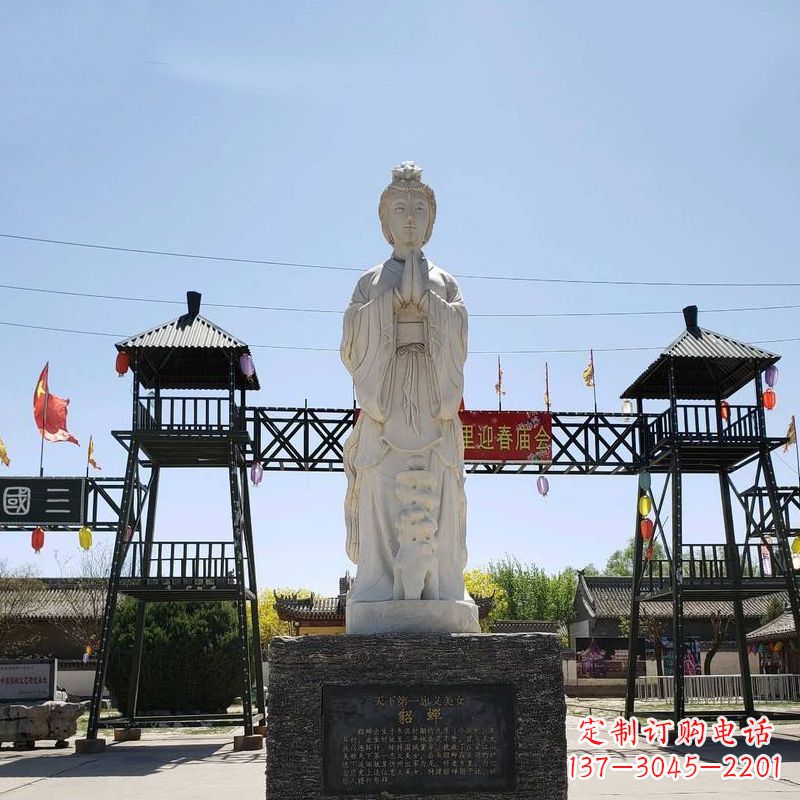 黄冈精美貂蝉雕塑,抚今追昔神采飞扬