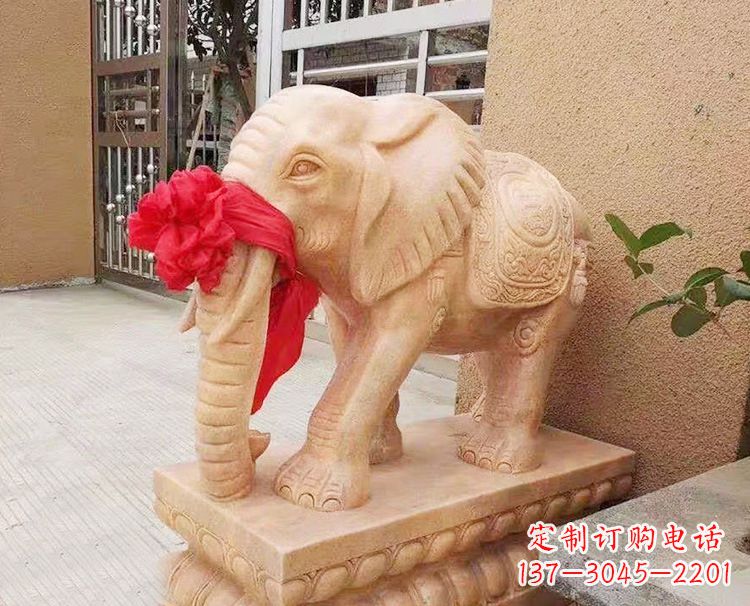 黄冈精心雕刻大象石雕