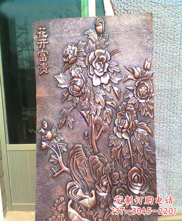 黄冈锻铜牡丹雕塑