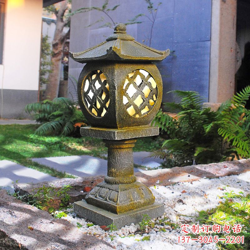 黄冈仿古做旧庭院石雕灯笼