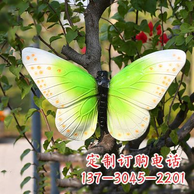 黄冈浅绿色蝴蝶雕塑