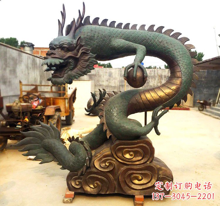 黄冈精致铜雕飞龙珠