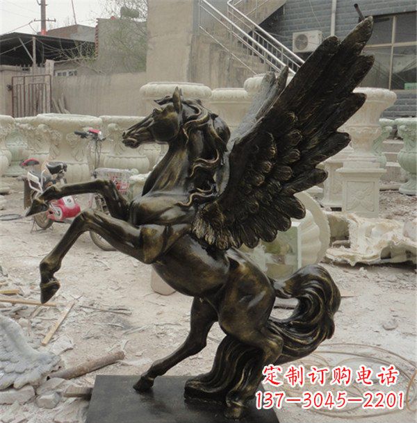 黄冈飞马玻璃钢动物雕塑