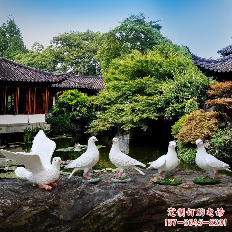 黄冈鸽子的雕塑