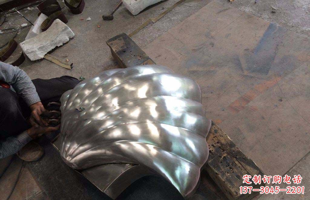 黄冈精致现代的不锈钢贝壳雕塑