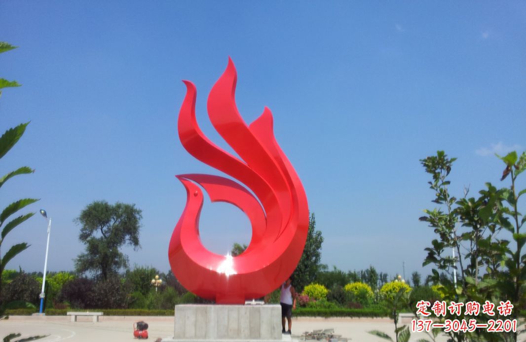 黄冈精美绝伦的凤凰不锈钢抽象雕塑