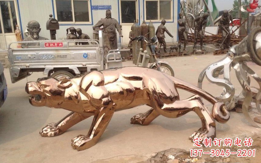 黄冈中领雕塑出品不锈钢动物雕塑