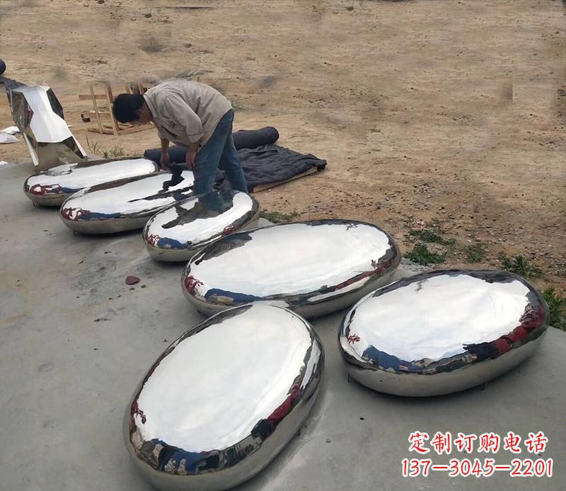 黄冈中领雕塑水滴形艺术雕塑