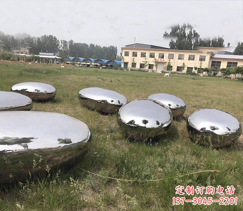黄冈精美不锈钢水滴景观雕塑