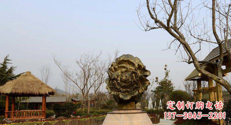 黄冈公园大白菜景观铜雕