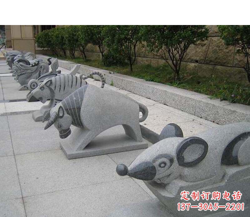 黄冈十二生肖动物雕塑