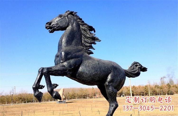 黄冈公园动物立马铜雕