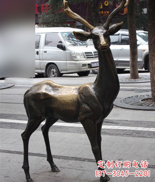 黄冈公园动物鹿铜雕