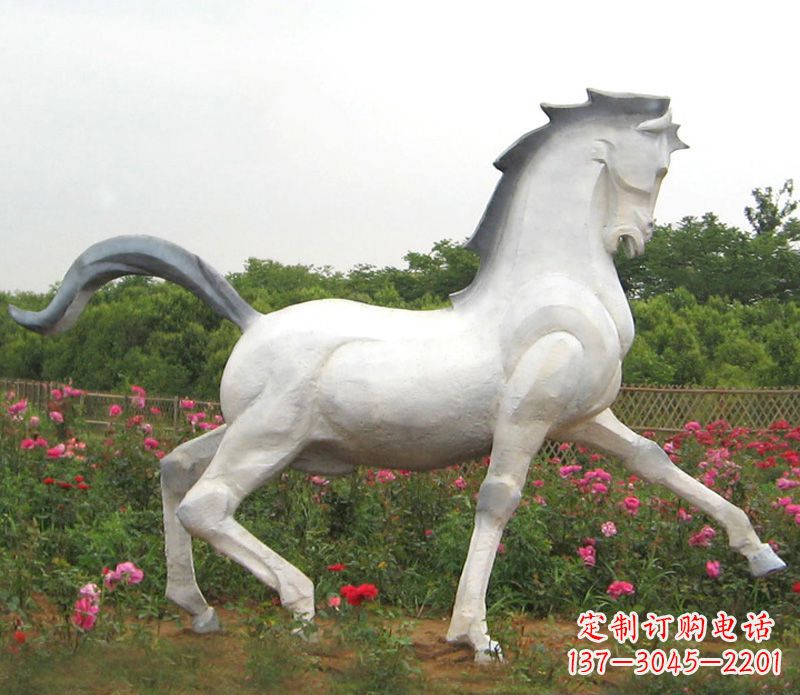 黄冈公园动物石雕马