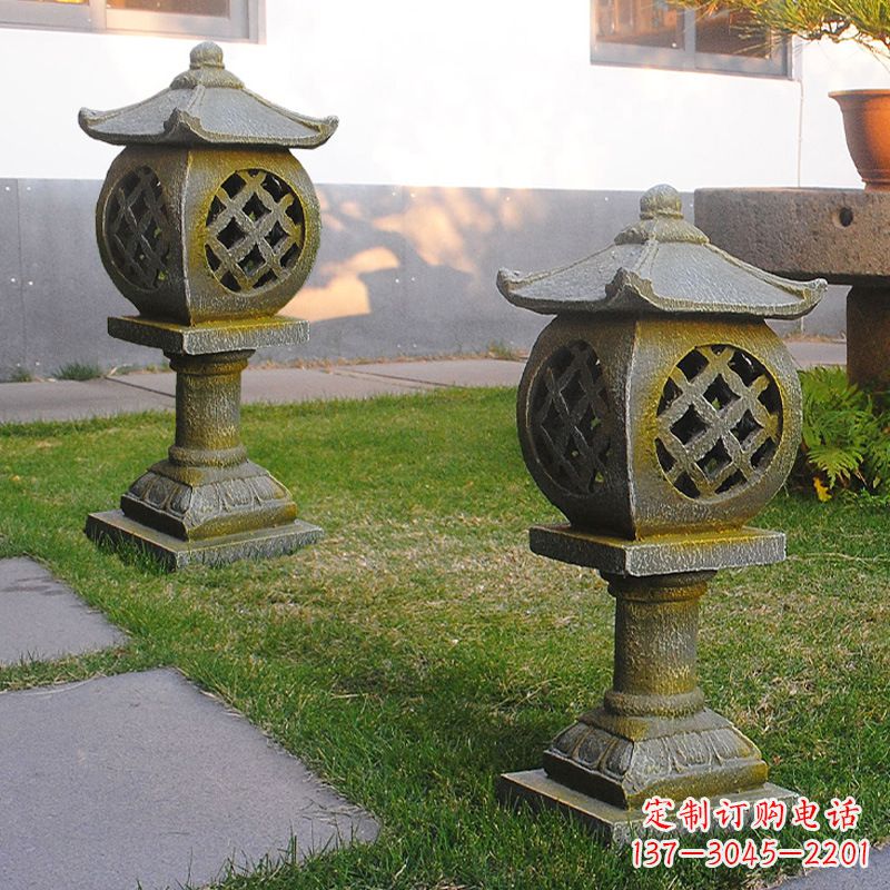 黄冈精美仿古石灯笼雕塑