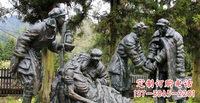 黄冈公园救人的红军小品铜雕