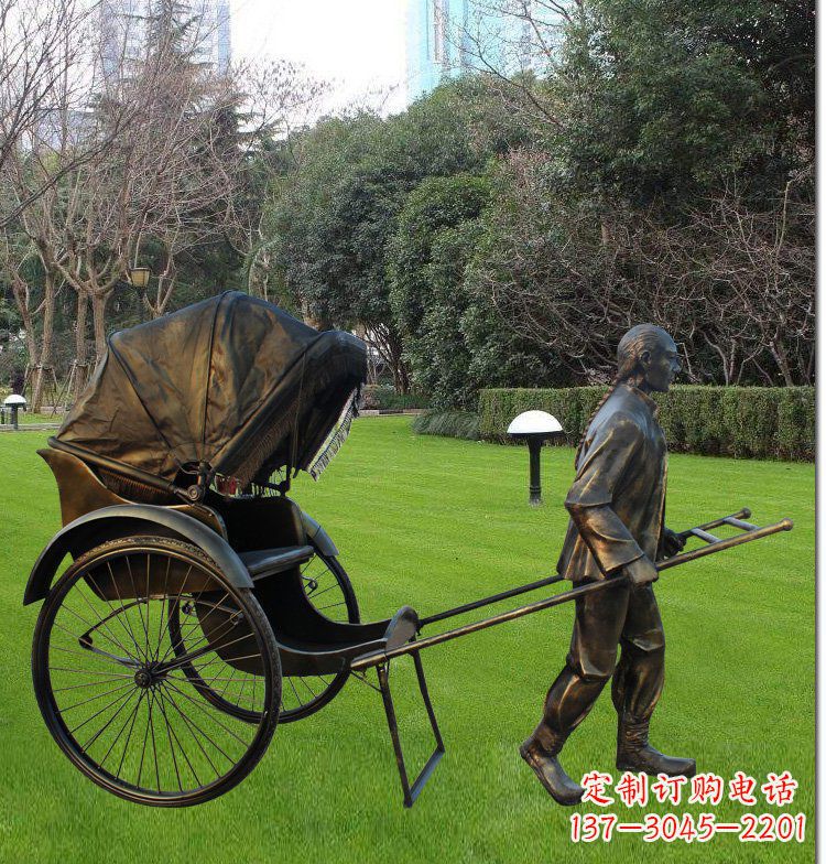 黄冈公园拉黄包车的人物铜雕