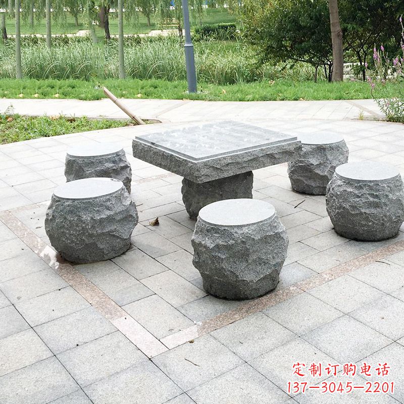 黄冈公园石桌凳