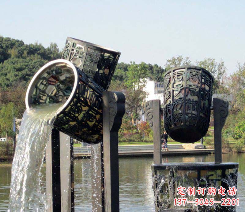 黄冈精美的铜制公园水缸喷泉雕塑