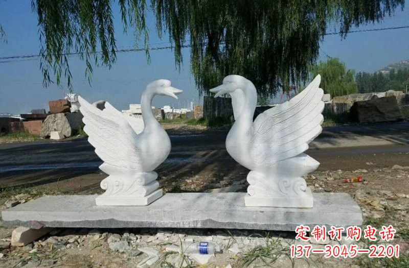 黄冈浪漫传情——中领雕塑定制天鹅石雕
