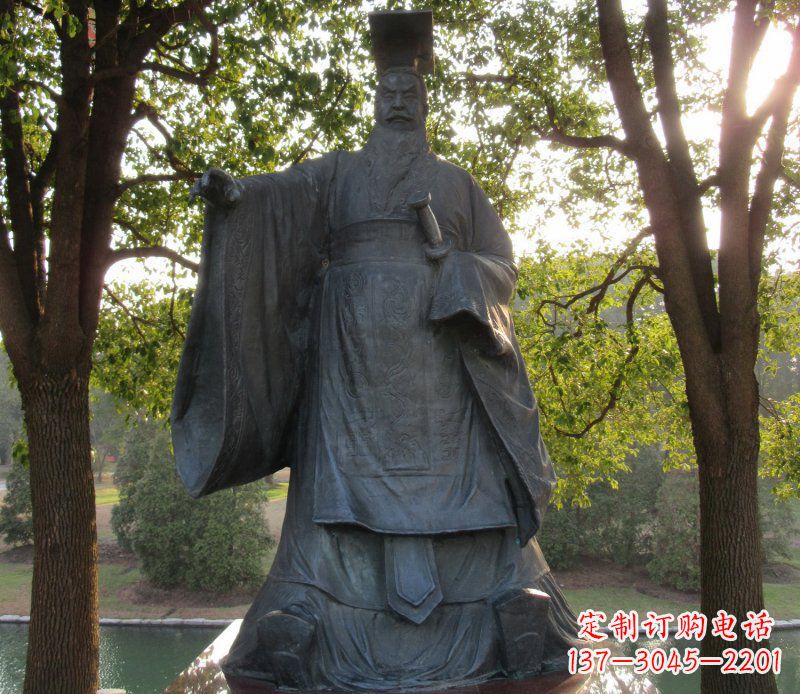 黄冈古代皇帝刘邦铜雕