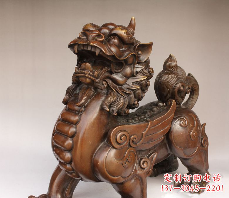 黄冈古代神兽貔貅铜雕