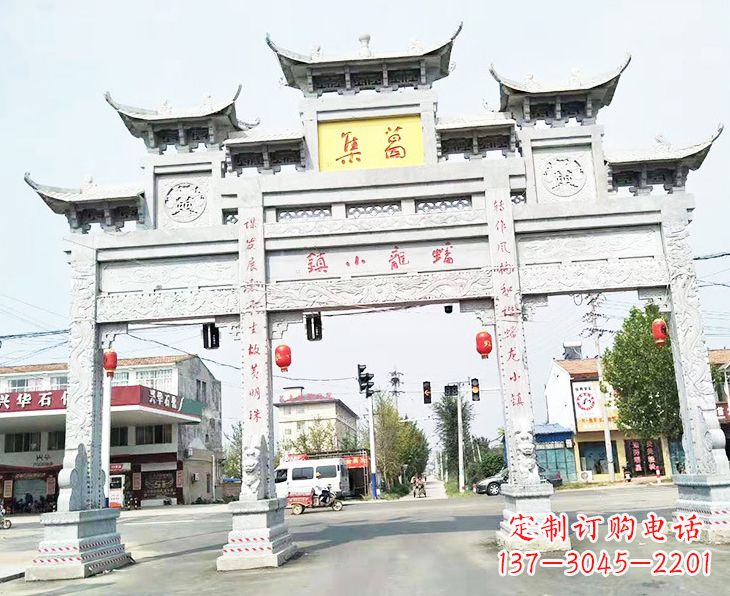 黄冈牌坊雕塑：传承古典文化，新的艺术精粹