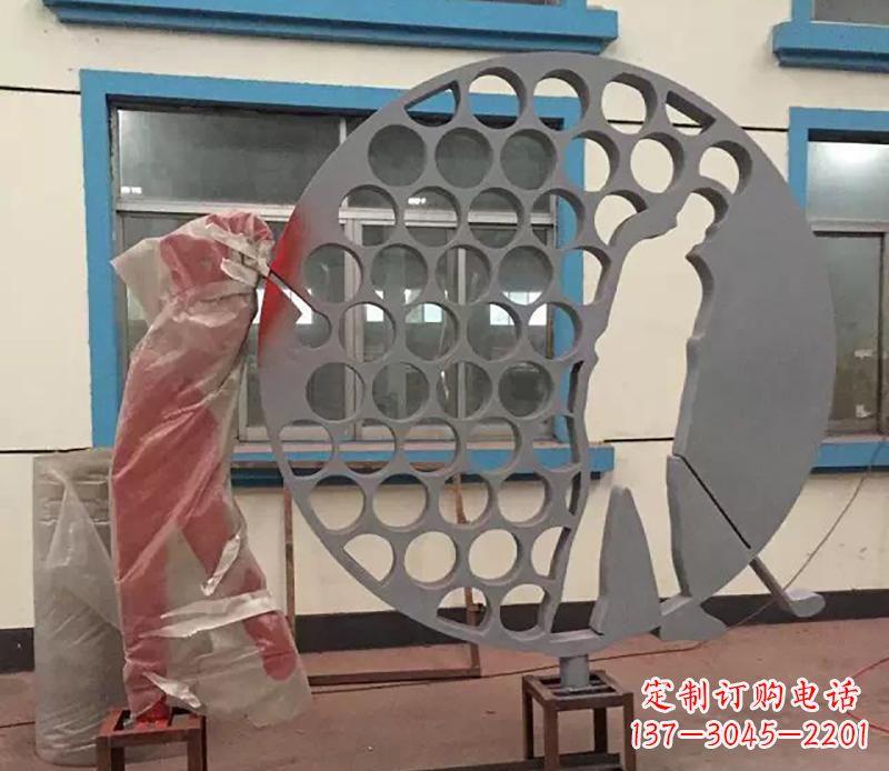 黄冈广场不锈钢打高尔夫球雕塑