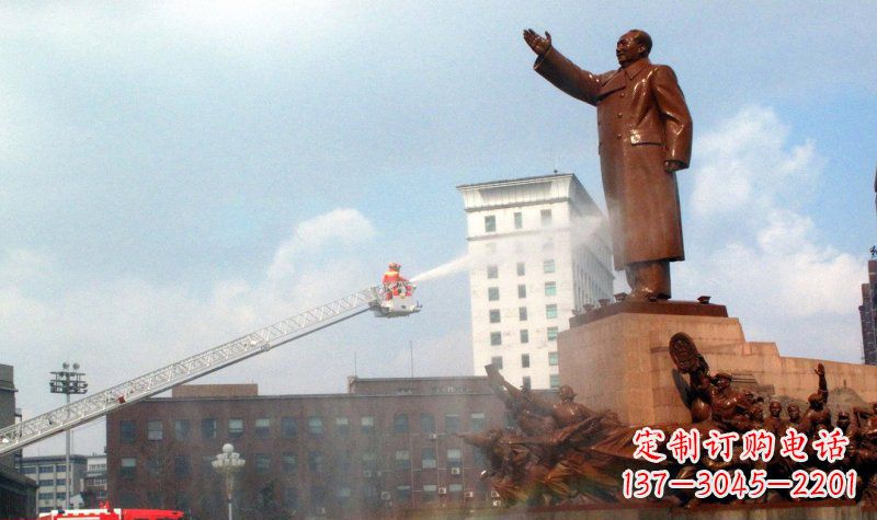 黄冈精致雕塑,极致致敬——毛主席景观铜雕