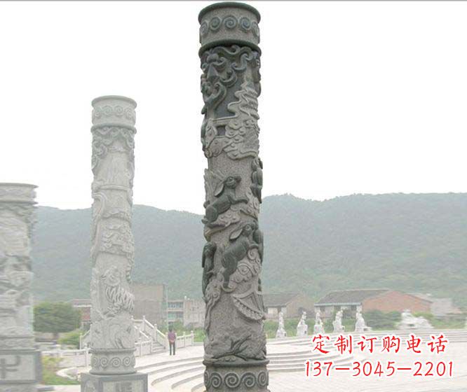 黄冈广场景观仿古12生肖石柱