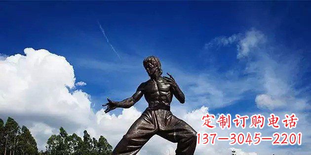 黄冈广场李小龙名人铜雕