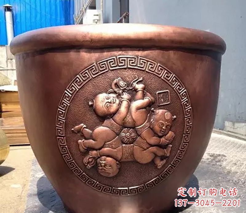 黄冈中领雕塑出品,高端水缸铜雕塑