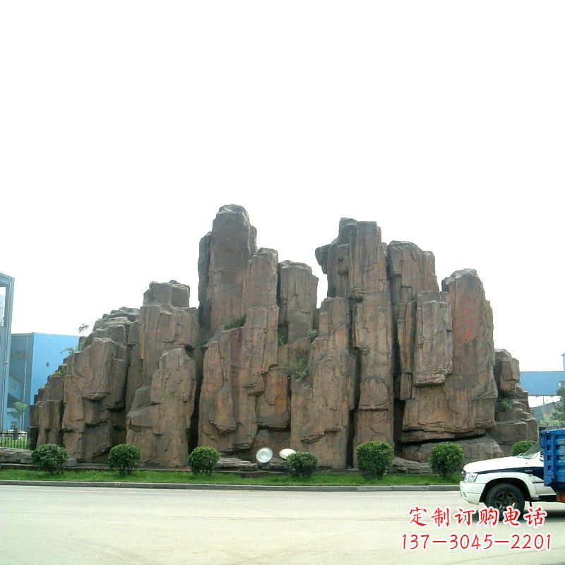 黄冈中领雕塑:全球领先的广场塑石假山雕塑定制厂家