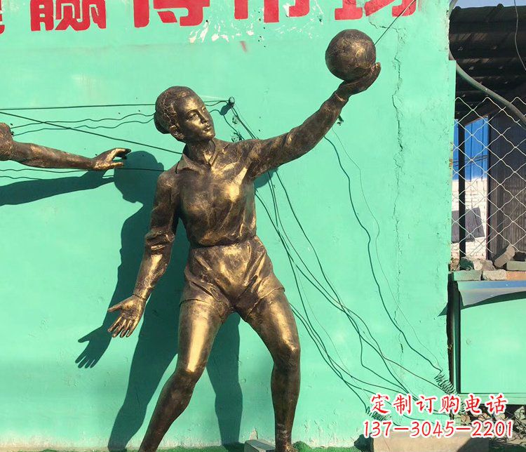 黄冈广场铜雕打排球学生人物雕塑