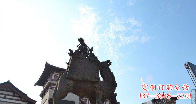 黄冈广场坐在骆驼背上的飞天人物景观铜雕