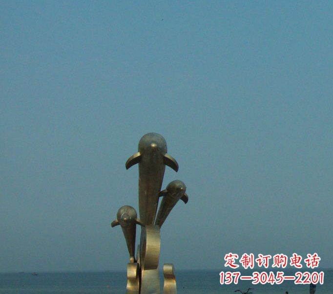 黄冈海豚戏水海边景观铜雕