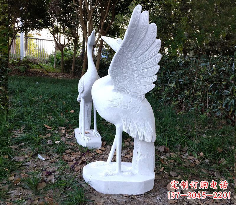 黄冈艺术级典雅的丹顶鹤雕塑
