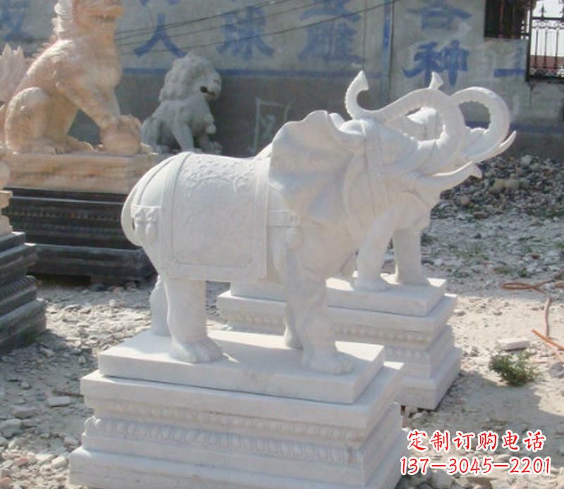黄冈汉白玉卷鼻喷水大象