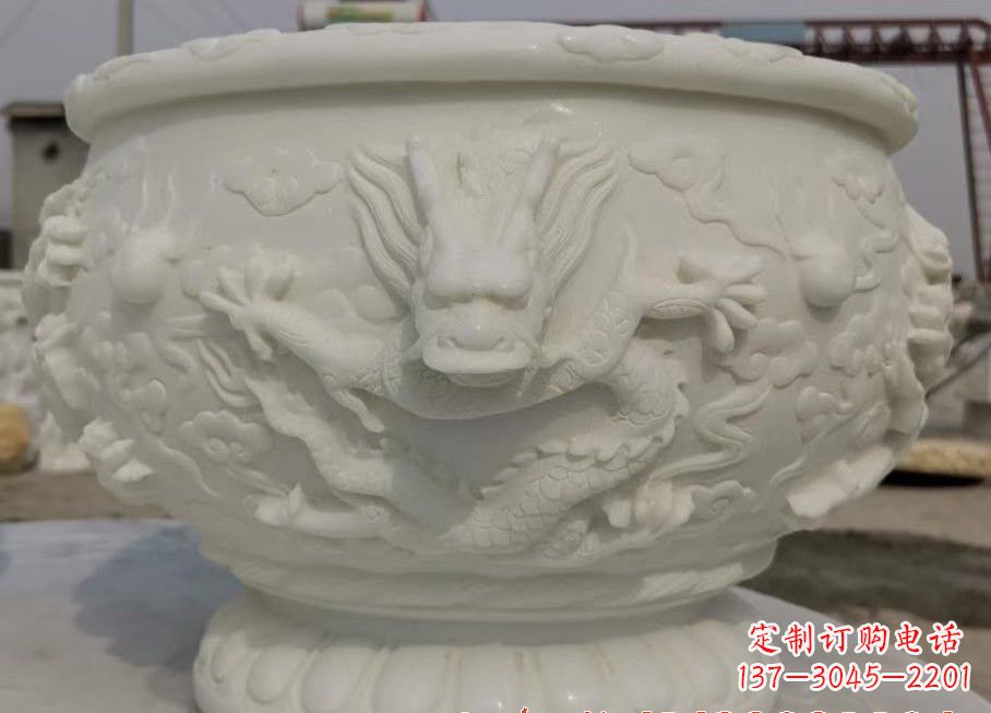 黄冈中领雕塑汉白玉龙鱼缸雕塑,是由专业雕塑定…