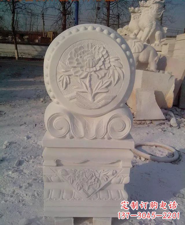 黄冈汉白玉门墩