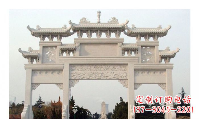 黄冈汉白玉三门石雕牌坊