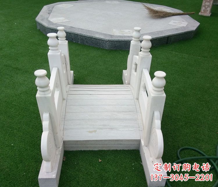 黄冈中领雕塑拥有几十年的高质量雕塑制作经验,…