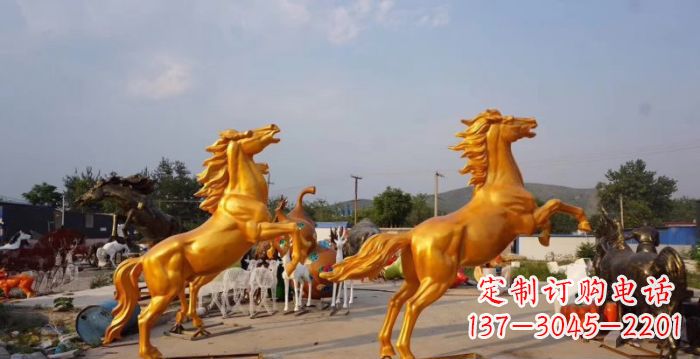 黄冈黄铜色奔马铜雕