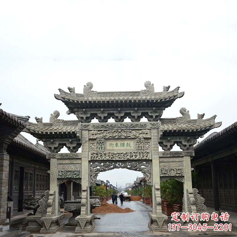 黄冈特色街道三门石雕牌楼雕塑