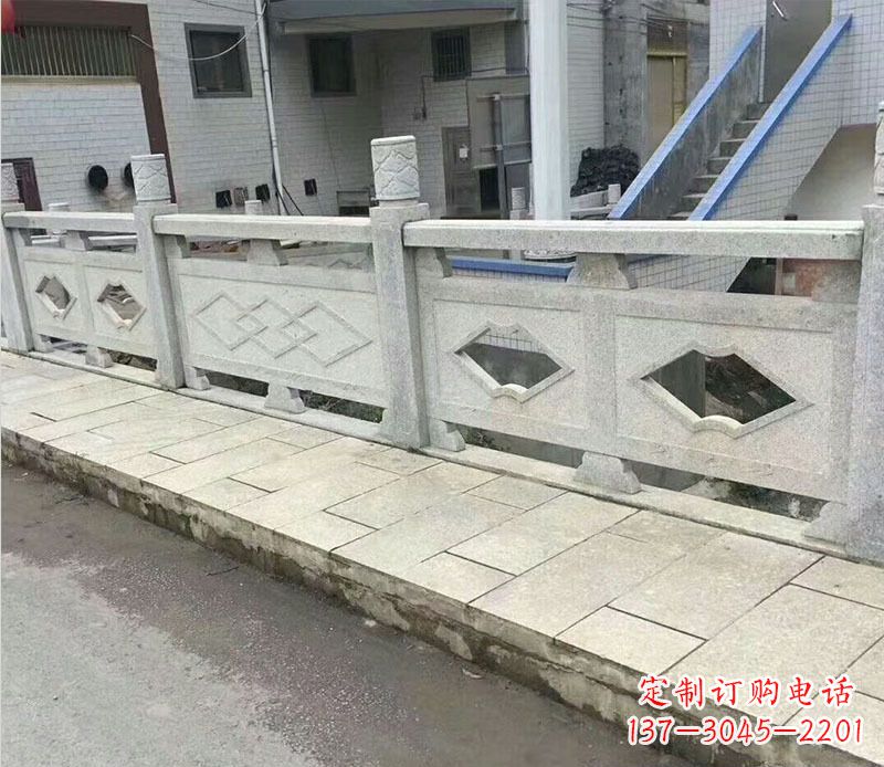 黄冈中领雕塑：让您的栏板石雕更加出彩
